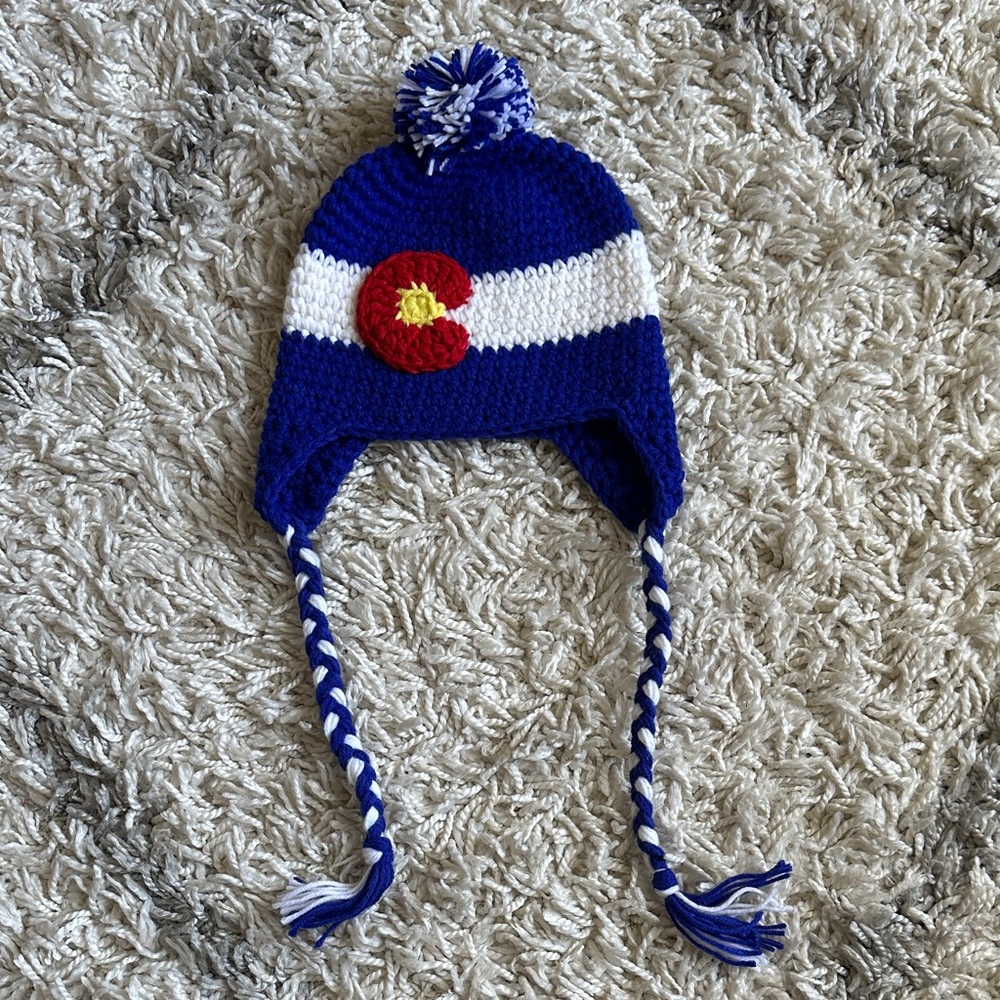 Blue and White Kids Colorado Pom-Pom Knit Hat